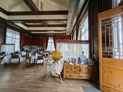 -敦煌山庄摘星阁