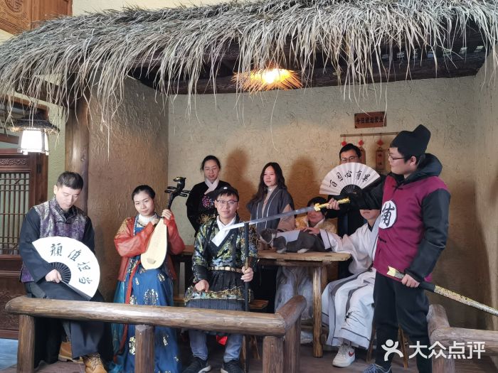 福尔喵斯探案馆实景搜证·沉浸式剧本杀图片