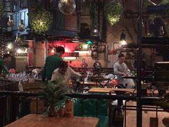 -胡桃里乐队酒馆(鎏嘉码头店)