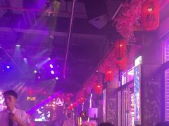 -喜鹊音乐酒馆(西街店)