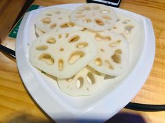 -小小河边鱼(天润城店)