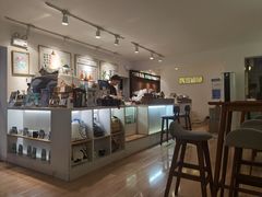 -黑石咖啡(小十字店)
