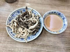 老北京爆肚-门框胡同百年卤煮(新街口店)