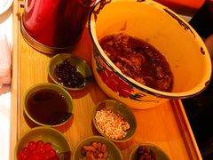 奶茶冰粉-串一火锅(赛格国际购物中心店)