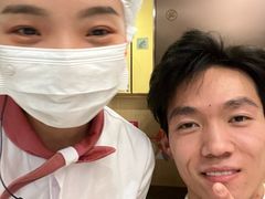 -海底捞火锅(宝龙广场夜宵主题店)