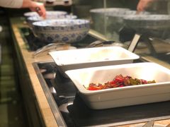 自助取餐区-大中华希尔顿酒店-念自助餐·嗨啤·小龙虾