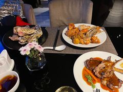 -唐拉雅秀酒店-西锦汇空中BBQ·思创餐厅