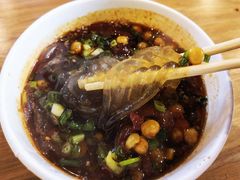 -八一路好吃街(雨田商务大厦店)