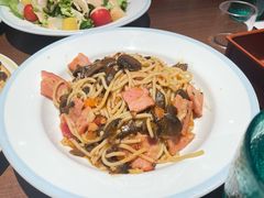 -萨莉亚意式餐厅(百联徐汇店)