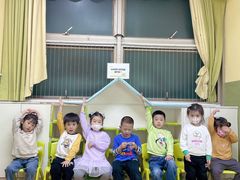 -安妮花英语·青少儿(海格堡店)