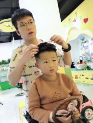 -爆米花儿童美发