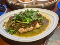 -包整·丝娃娃(一览甲秀楼风景店)