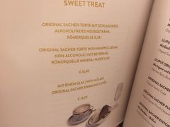 -Cafe Sacher(WIEN)