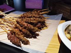 -西街夜油条·麻团包乌饭