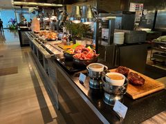 -圣丰索菲特·2 On 988 Café 自助餐厅