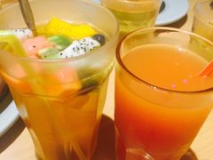 -Lia Cafe Bar Restaurant松山咖啡屋