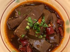 麻辣鸭血-南京大牌档(凯德大峡谷店)