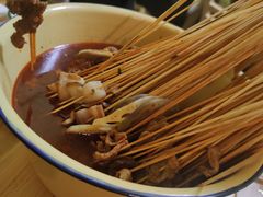 -拈签一笑黄牛肉辣卤串串