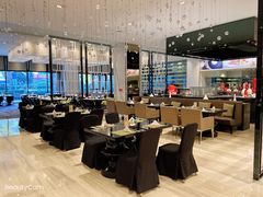 -青岛富力艾美酒店