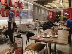 -必胜客(新中纬店)