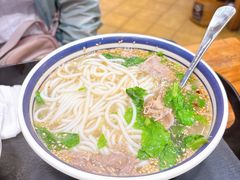 -云阿蛮云南生烫牛肉米线(奉贤路店)