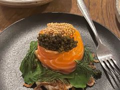 腌三文鱼配蜂蜜芥末酱-BOR Eatery(安福路店)