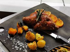 香橙脆皮烤鸡-玛尚诺意式餐厅(日月光店)