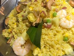 菠萝炒饭-默加东南亚美食(大宁音乐广场店)