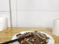 -何记酿皮店(西流湾店)