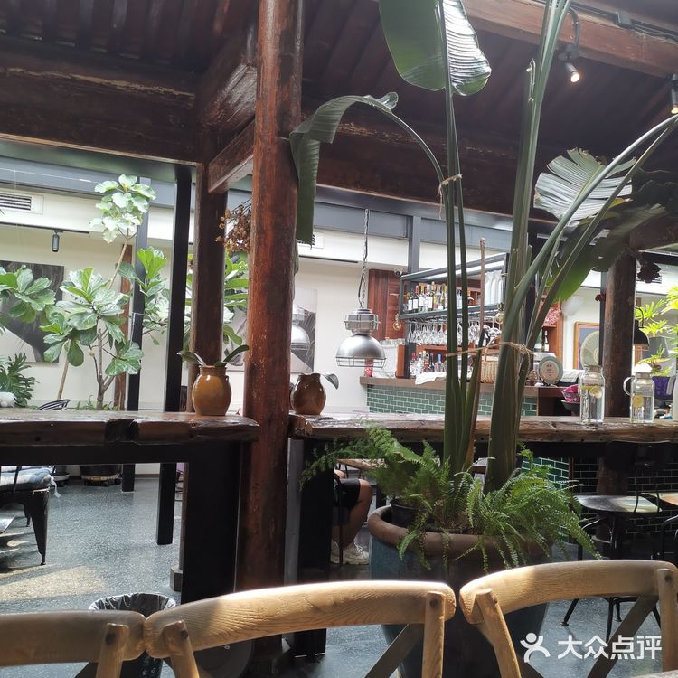 【猫曰】财神来敲我的门[红包]