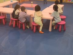 -月星环球港赢在起点早教中心·亲子托班早教体验课儿童兴趣班逻辑思维专注力幼小衔接(普陀中心)