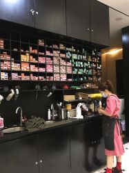 -HAIR CORNER