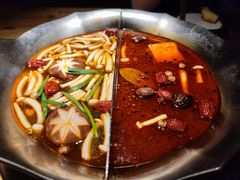 台式麻辣锅-湊湊火锅·茶憩(杭州湖滨银泰in77店)