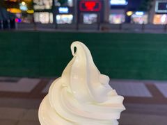甜筒-麦当劳(新王府井店)
