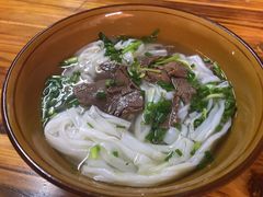 -肇兴特色牛肉粉