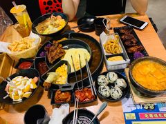 -肥肥虾庄·金牌油焖大虾(杨园滨江时代walk店)