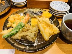 -是山居