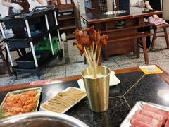 -邓莽子老火锅(中兴路总店)