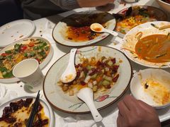 -辣小妮de川菜馆(红旗Mall店)
