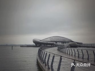 苏州湾大剧院：太湖湾的建筑艺术