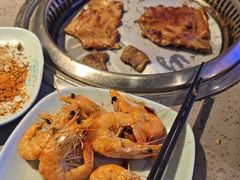 -金滏山烤肉·海鲜·火锅自助餐厅(襄阳万达店)