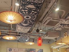 -闻小豆贵州自助火锅(万象城店)