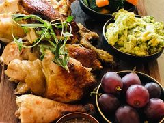 秘制农场烤全鸡豪华早午餐-The Rug Cafe(王府中环店)