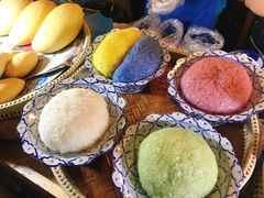 -席娜卡琳火车铁道夜市