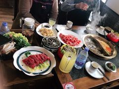 -小天鹅火锅·一线江景洪鼎旗舰店(洪崖洞店)