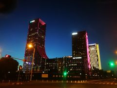 -苏州现代传媒广场商业