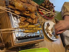 -烤满分·东北烧烤(首经贸店)