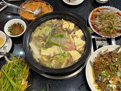 -草墩罗非鱼庄•野生菌•腊排骨(七星街上段店)