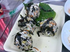 -亲昵春川鸡排(韩国美食街店)