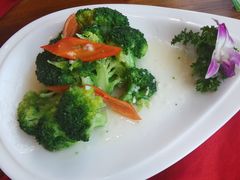 -海尔巴格新疆餐厅(东来兴店)